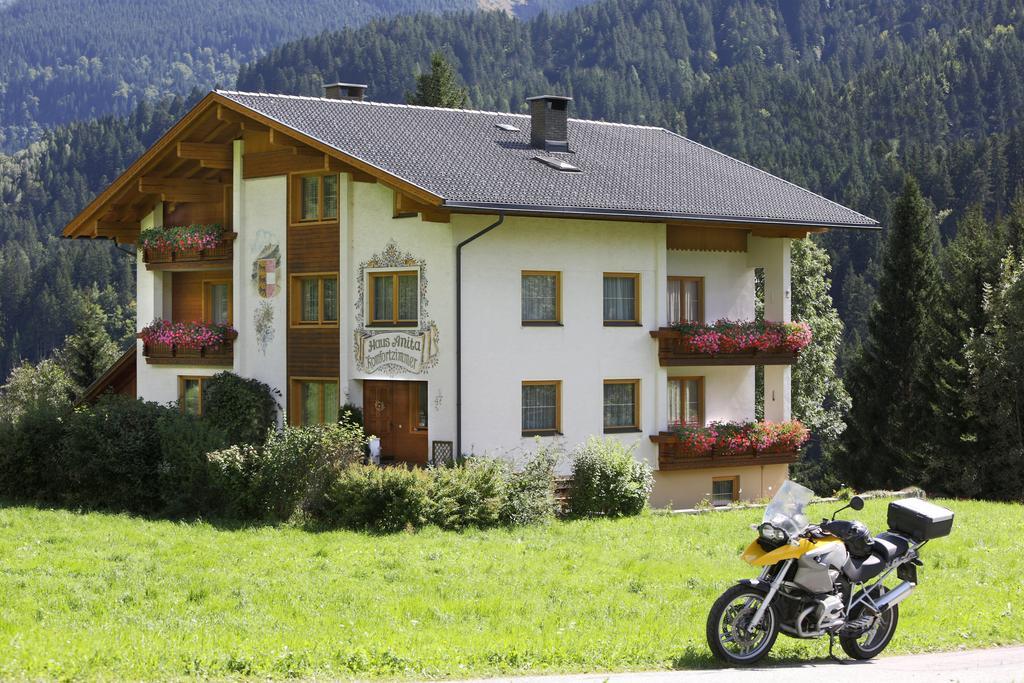 Hotel Garni Haus Anita Liesing Exterior photo