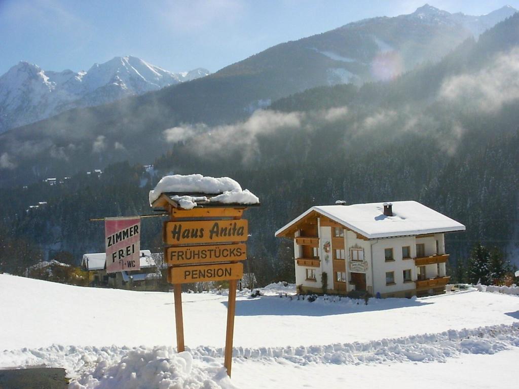 Hotel Garni Haus Anita Liesing Exterior photo