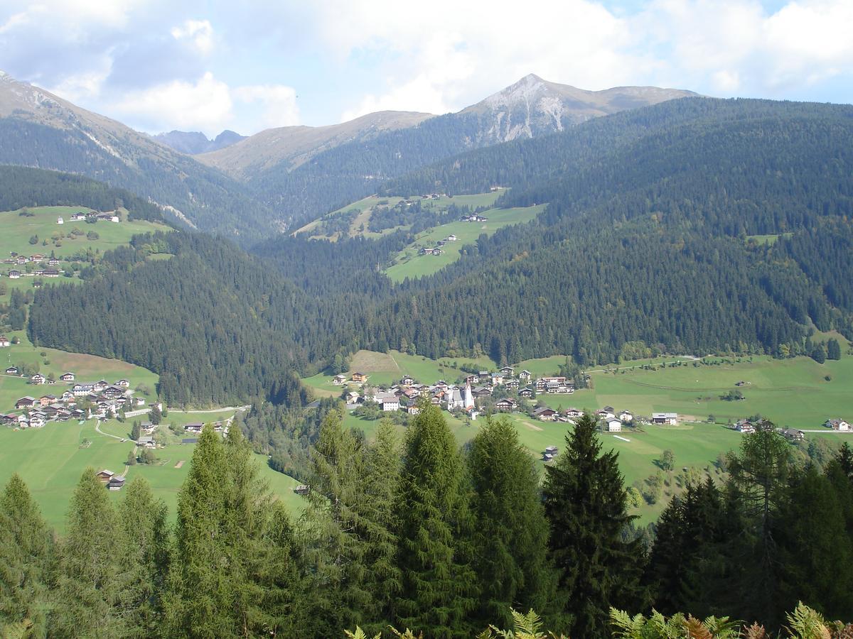 Hotel Garni Haus Anita Liesing Exterior photo